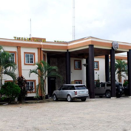 Tiffany Hotel And Towers Imogwu-Agwa Екстер'єр фото