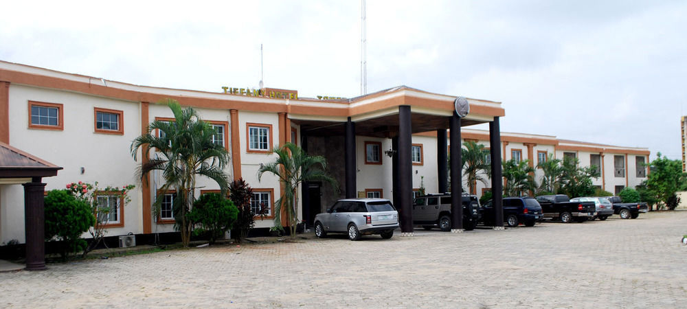 Tiffany Hotel And Towers Imogwu-Agwa Екстер'єр фото