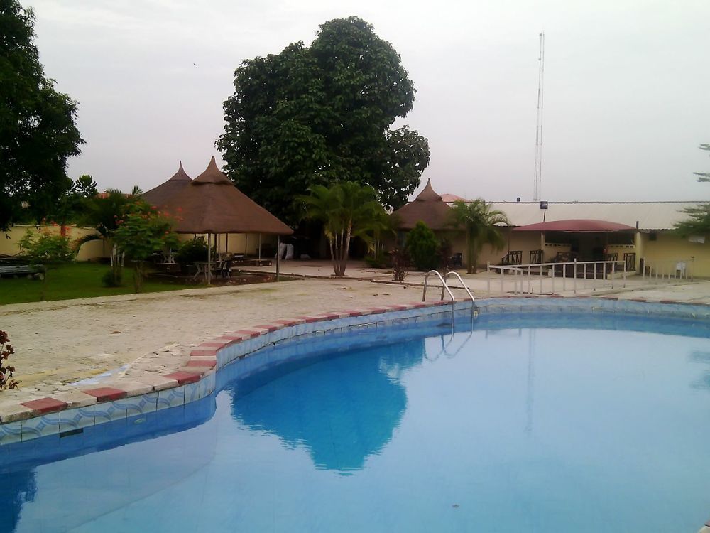 Tiffany Hotel And Towers Imogwu-Agwa Екстер'єр фото