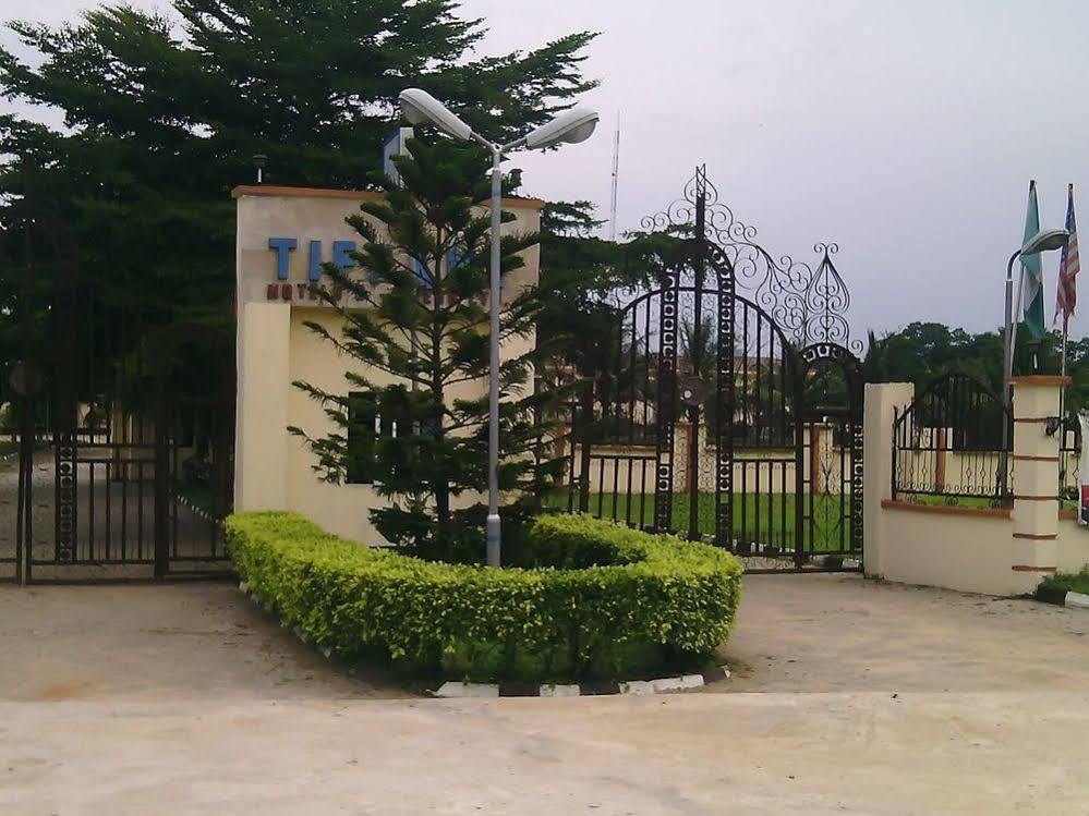 Tiffany Hotel And Towers Imogwu-Agwa Екстер'єр фото