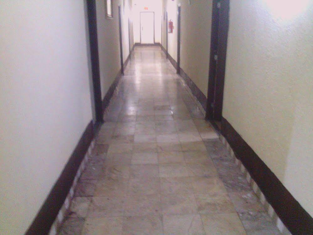 Tiffany Hotel And Towers Imogwu-Agwa Екстер'єр фото